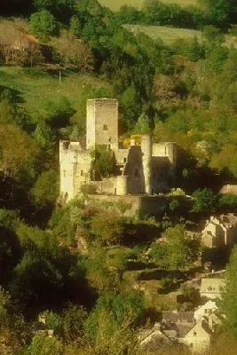 CHATEAU DE BELCASTEL