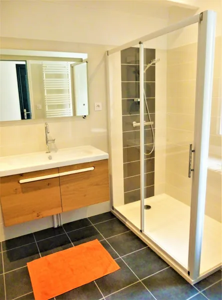 La salle de bain - gitelavinzelle.jimdofree.com