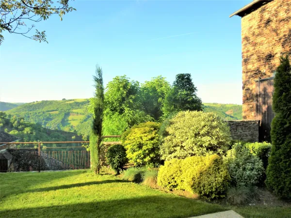 Le jardin - gitelavinzelle.jimdofree.com