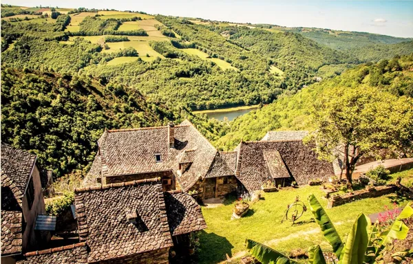 Le village - gitelavinzelle.jimdofree.com
