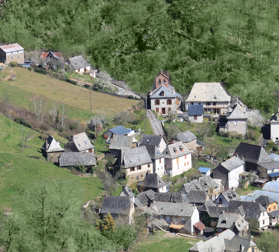 La Truite qui Chante: Le village de Saint-Projet de Cassaniouze