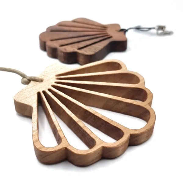 Coquillages en bois de Corinne