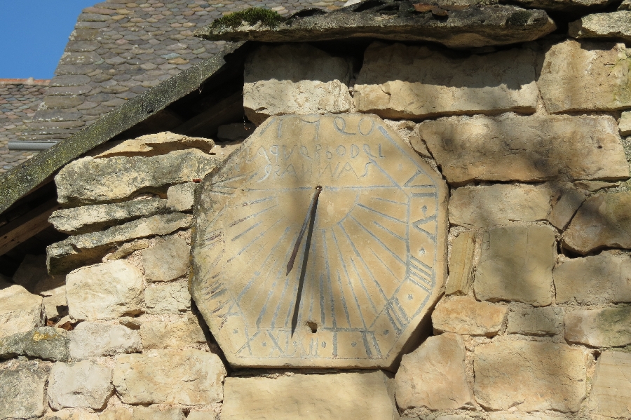 Le Mas de Labro, son cadran solaire de 1790