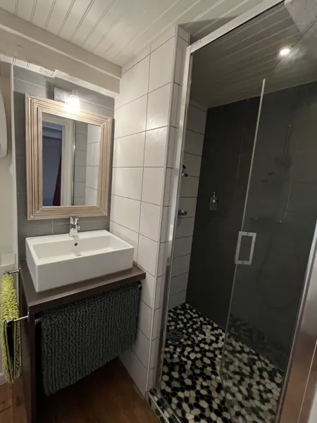 Salle de bain - Chambre de 4 personnes