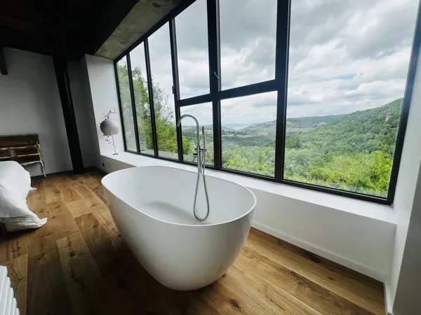 Chambre Marcelle Poussez la porte, vous entrez dans un tableau