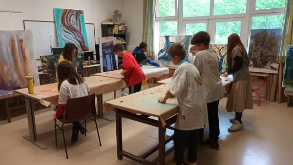 Atelier d'enfants en école