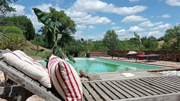 Farniente au bord de la piscine